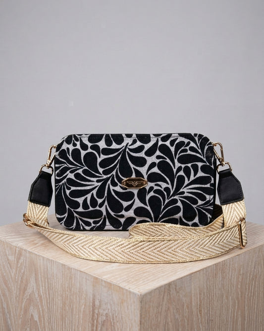 2182 HOJAS PAMPA NEGRO