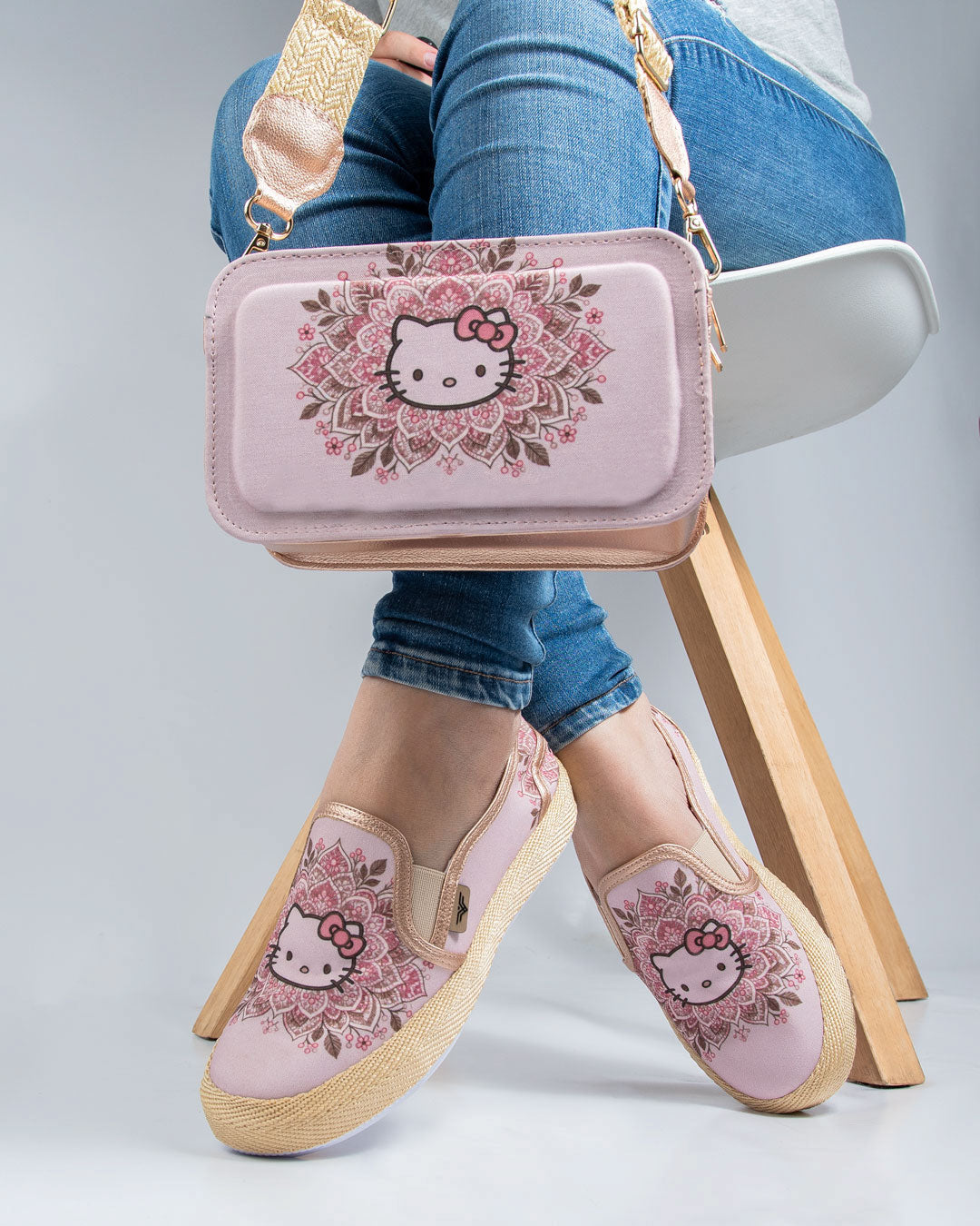 COMBO HELLO KITTY 8038