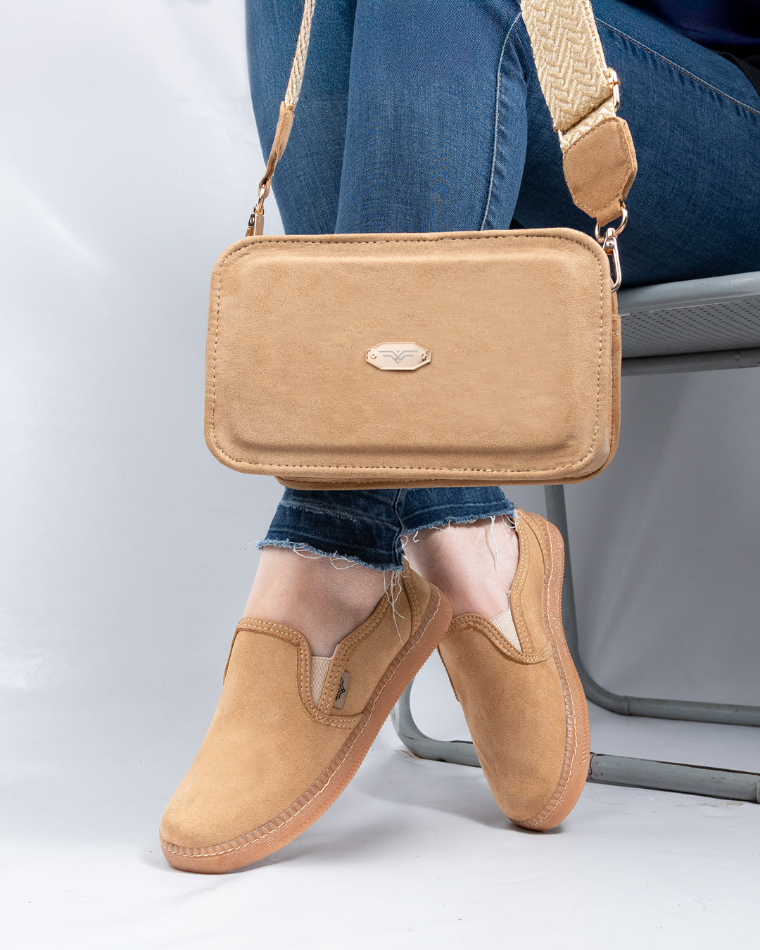 8038 Combo Camel