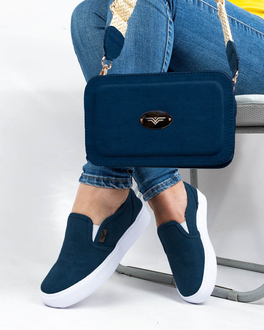 8038   COMBO GAMUZA AZUL OSCURO