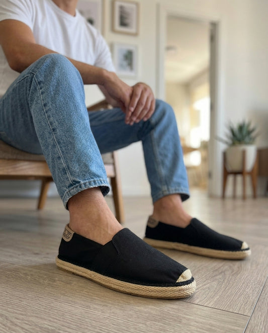 8089 COTIZA NEGRO