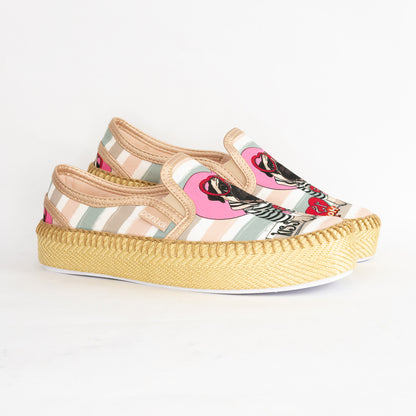 NIÑA KISS X ORO ROSA